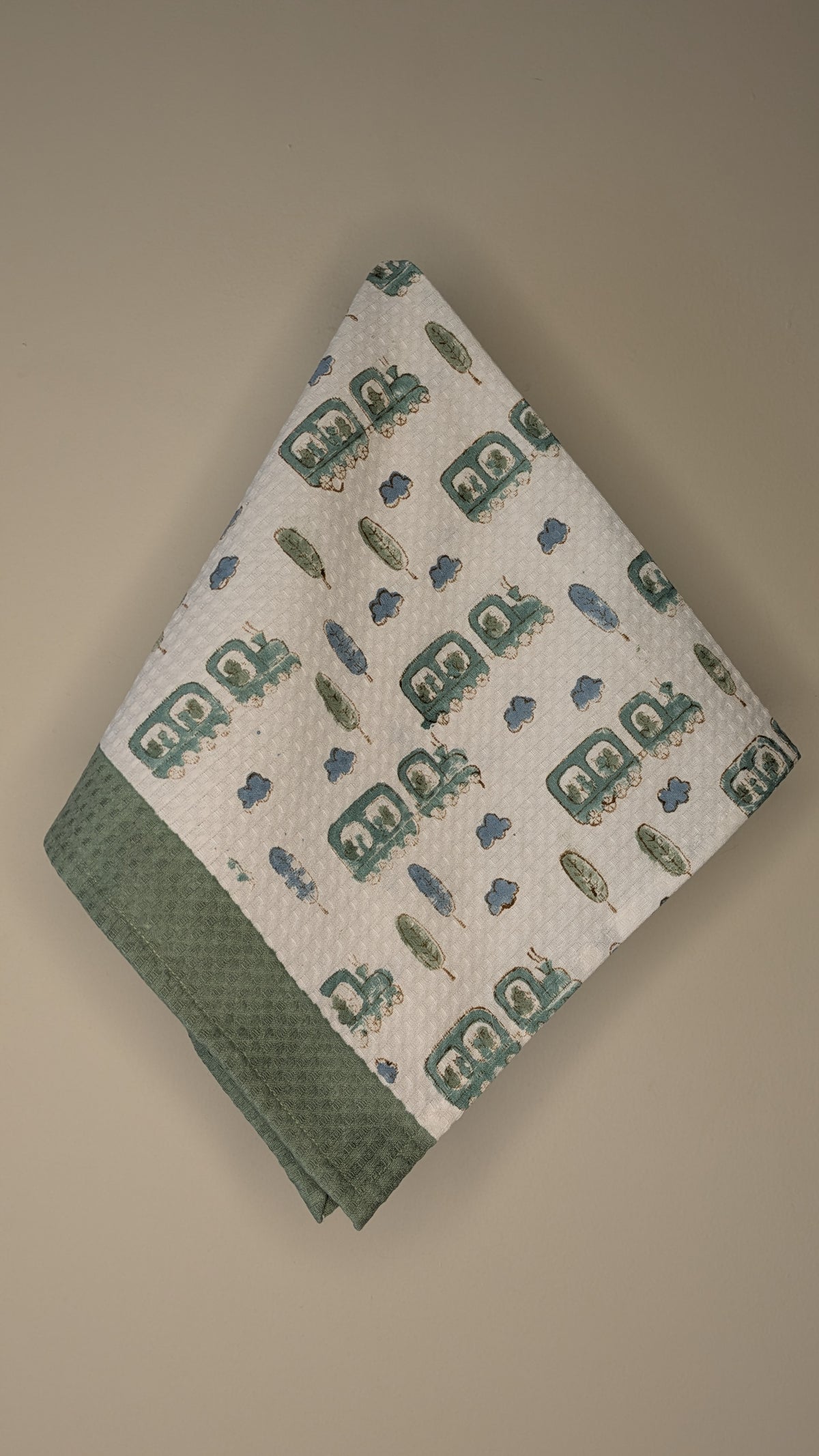 CHUK CHUK Hand -Towel