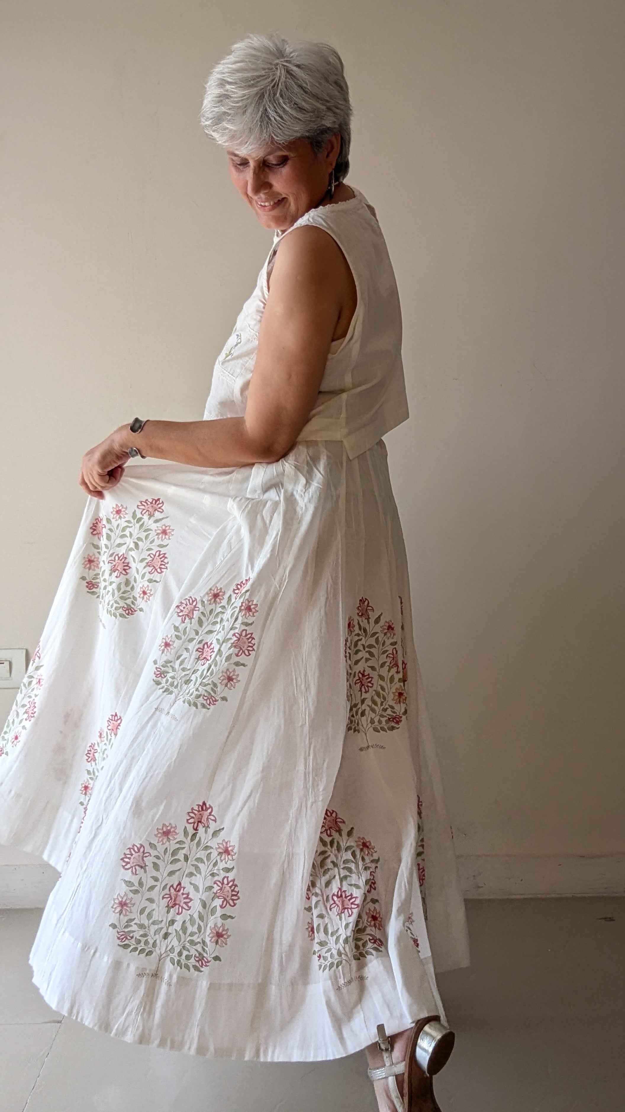 DELICATE BLOOMS