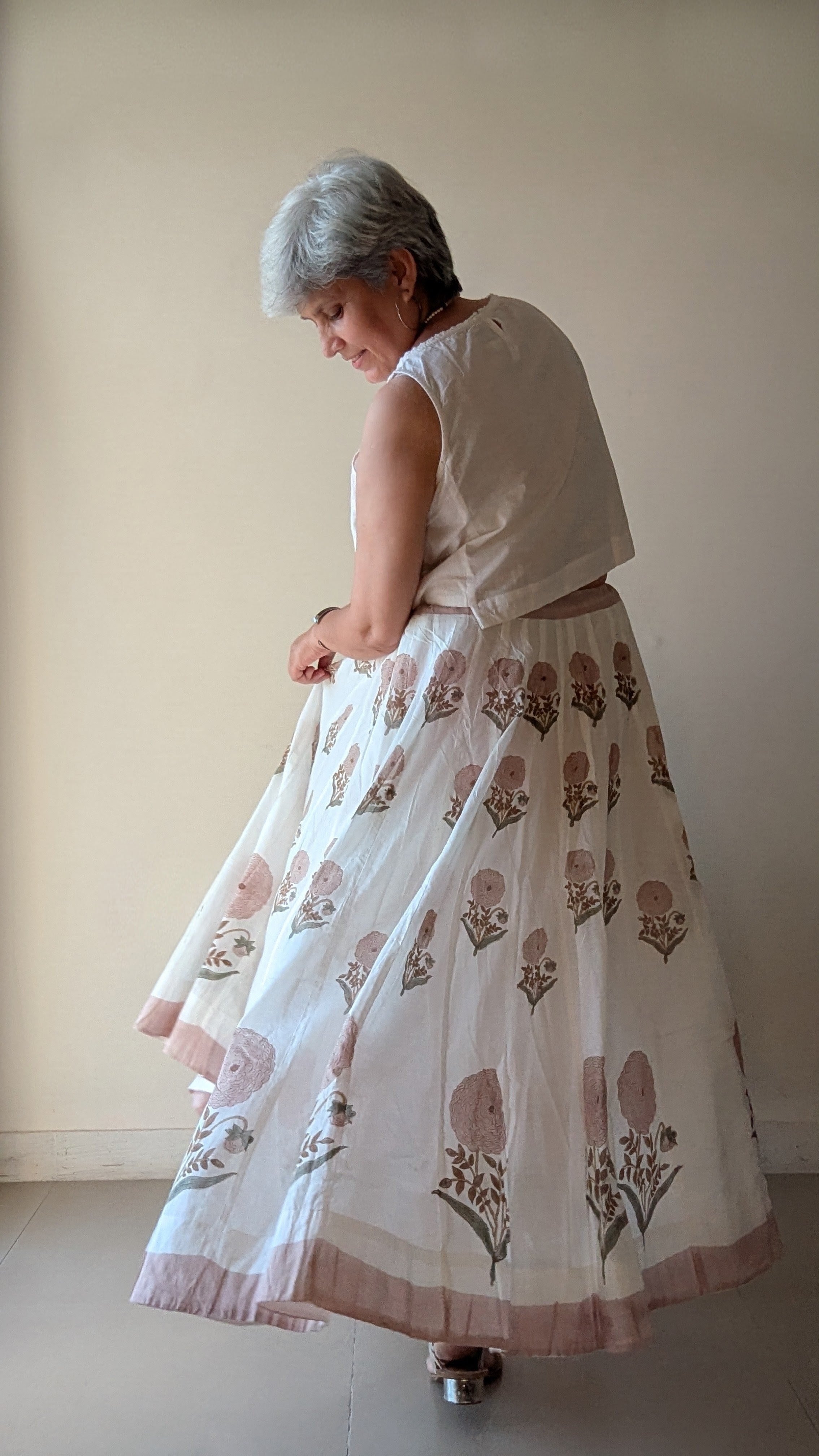VINTAGE POPPY