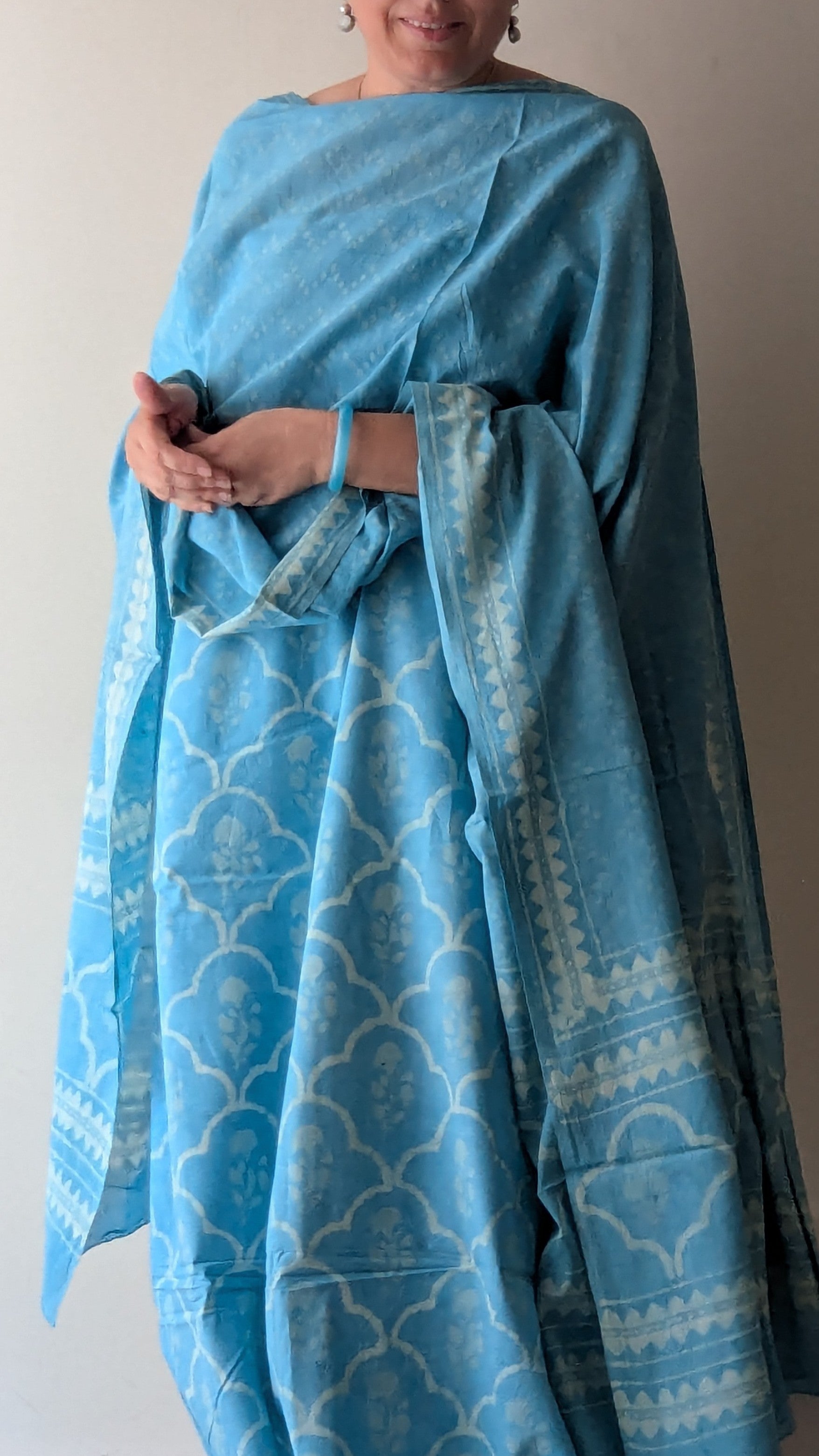 BLUE MEHRAAB