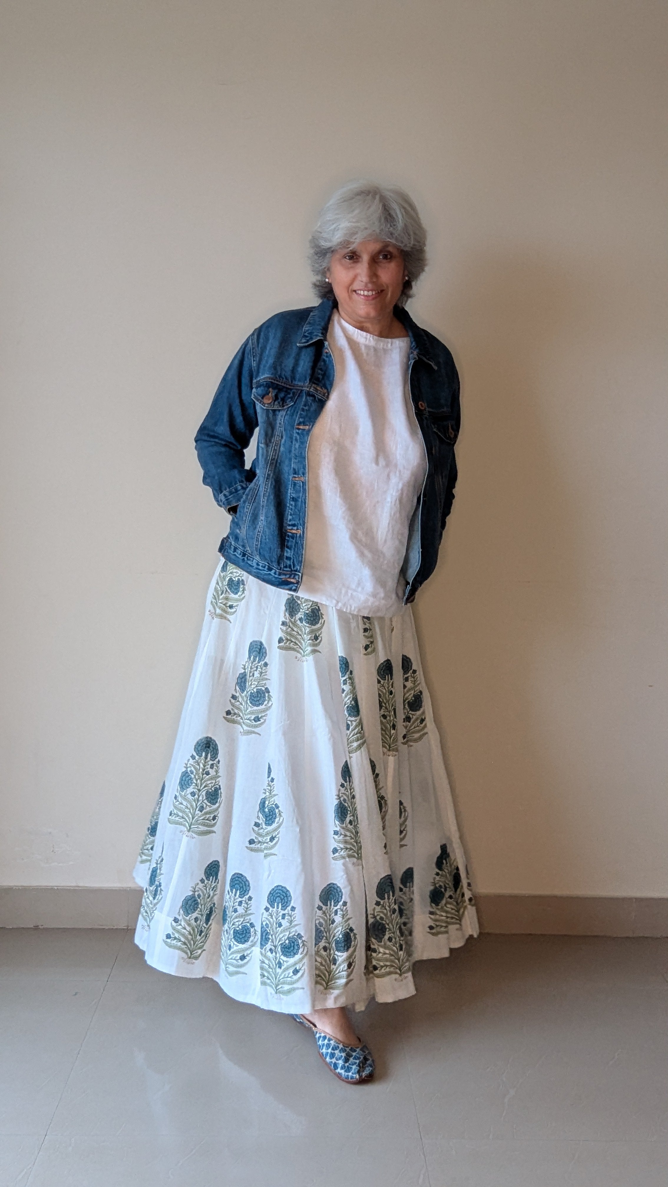VINTAGE BLUE POSY