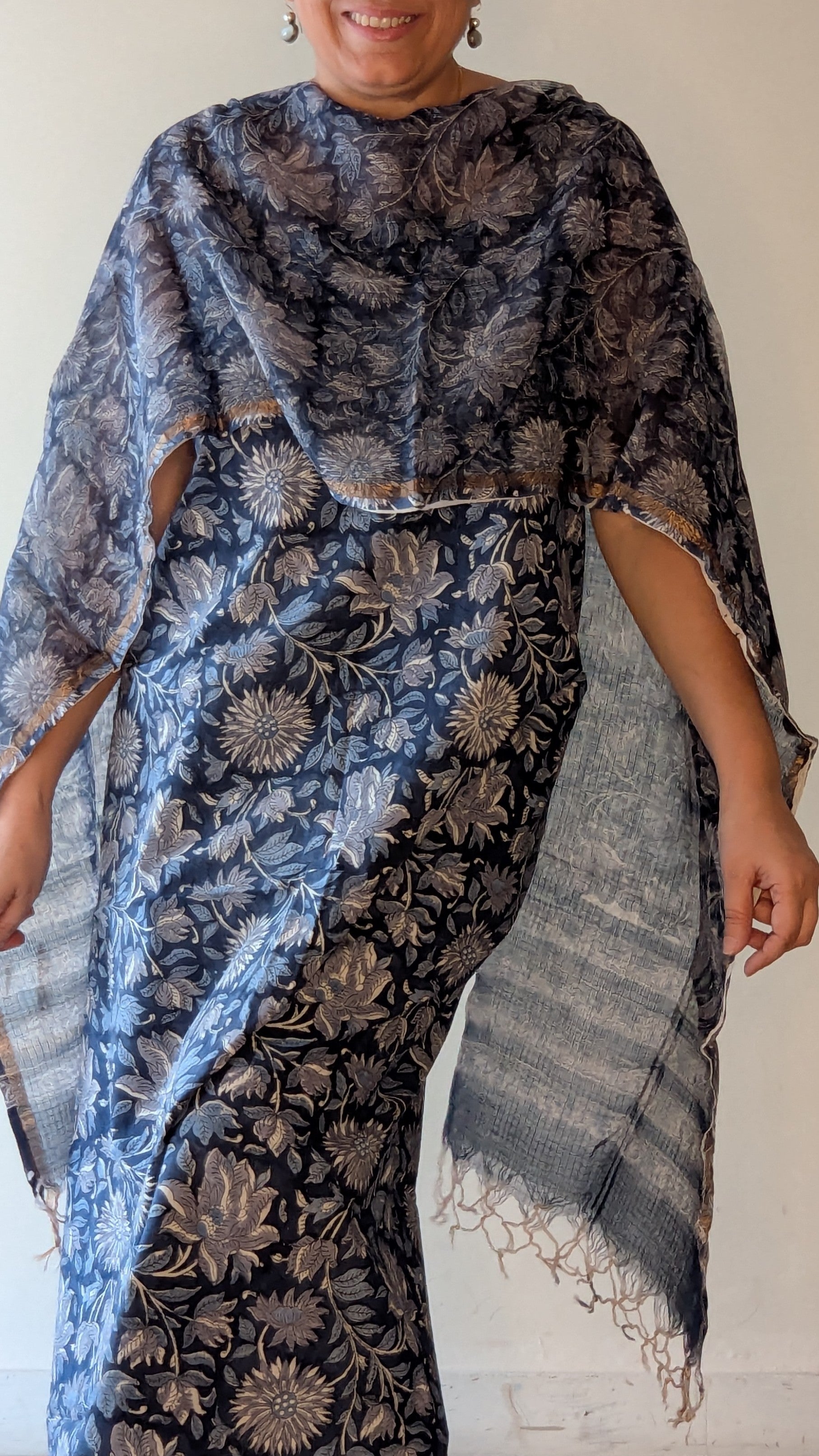 MIDNIGHT FLORALS