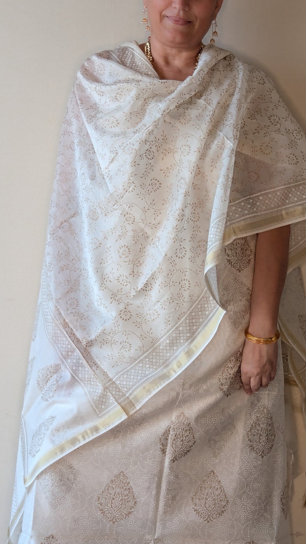 IVORY ELEGANCE