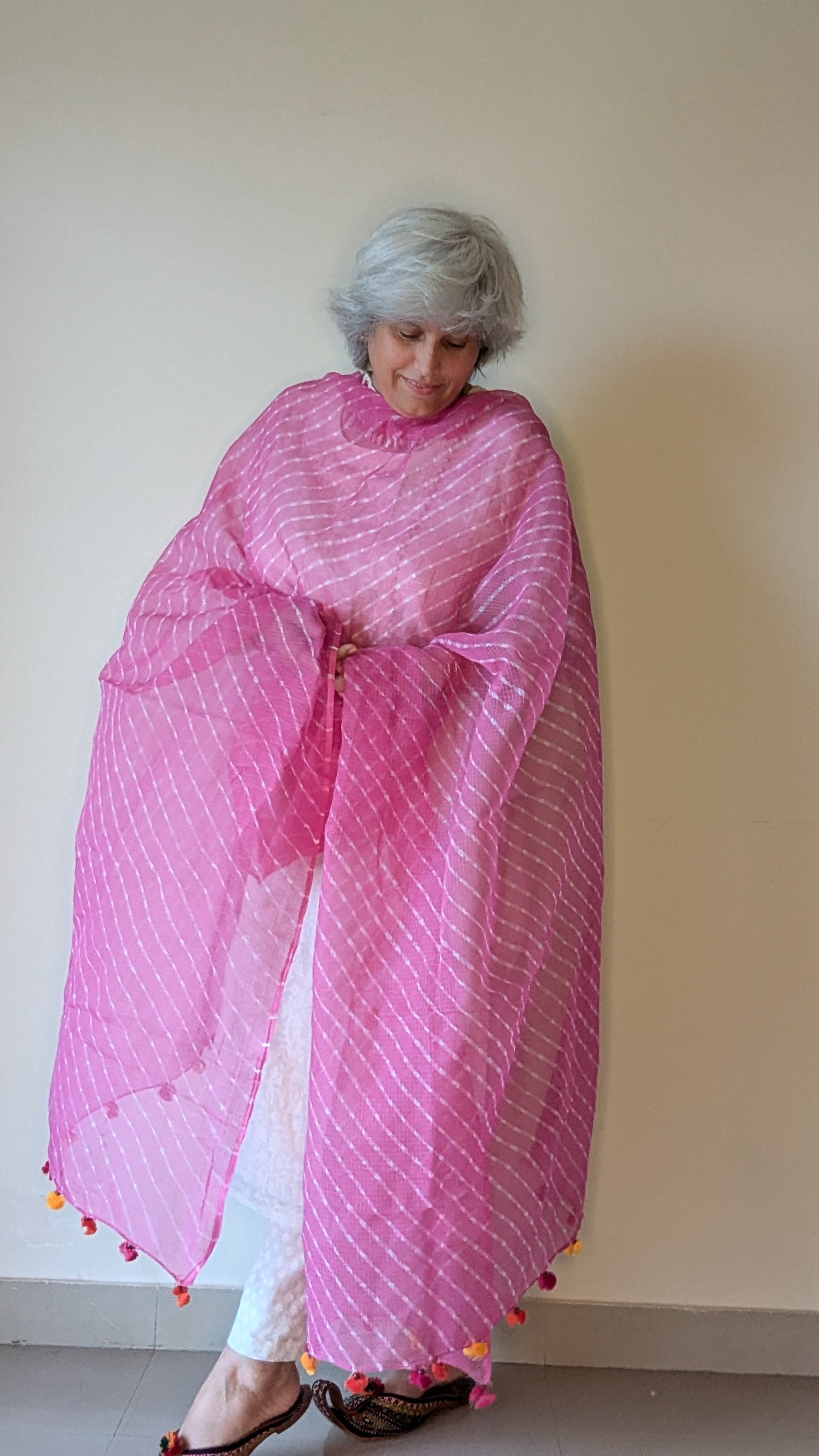 HAPPY PINK