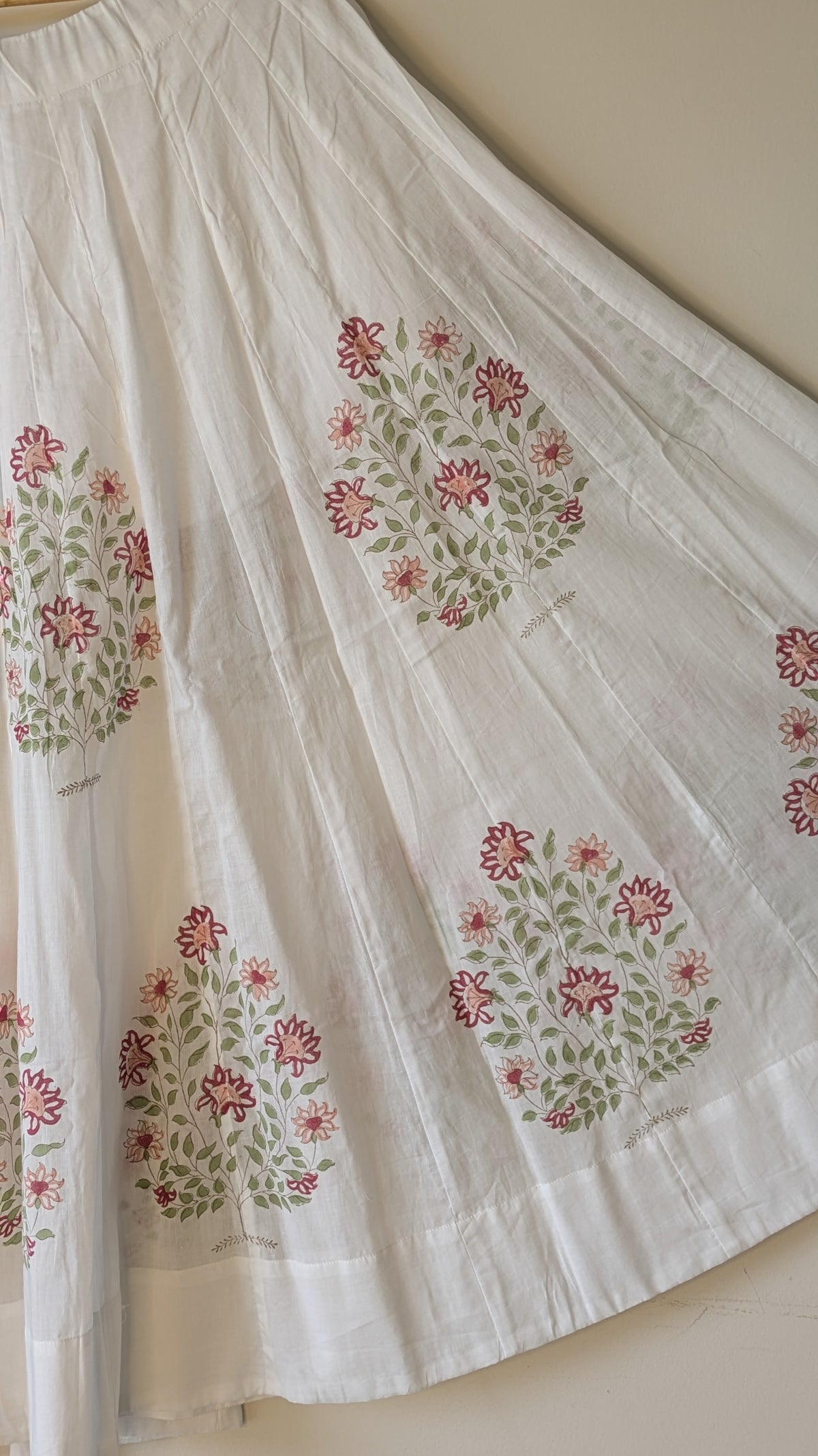 DELICATE BLOOMS