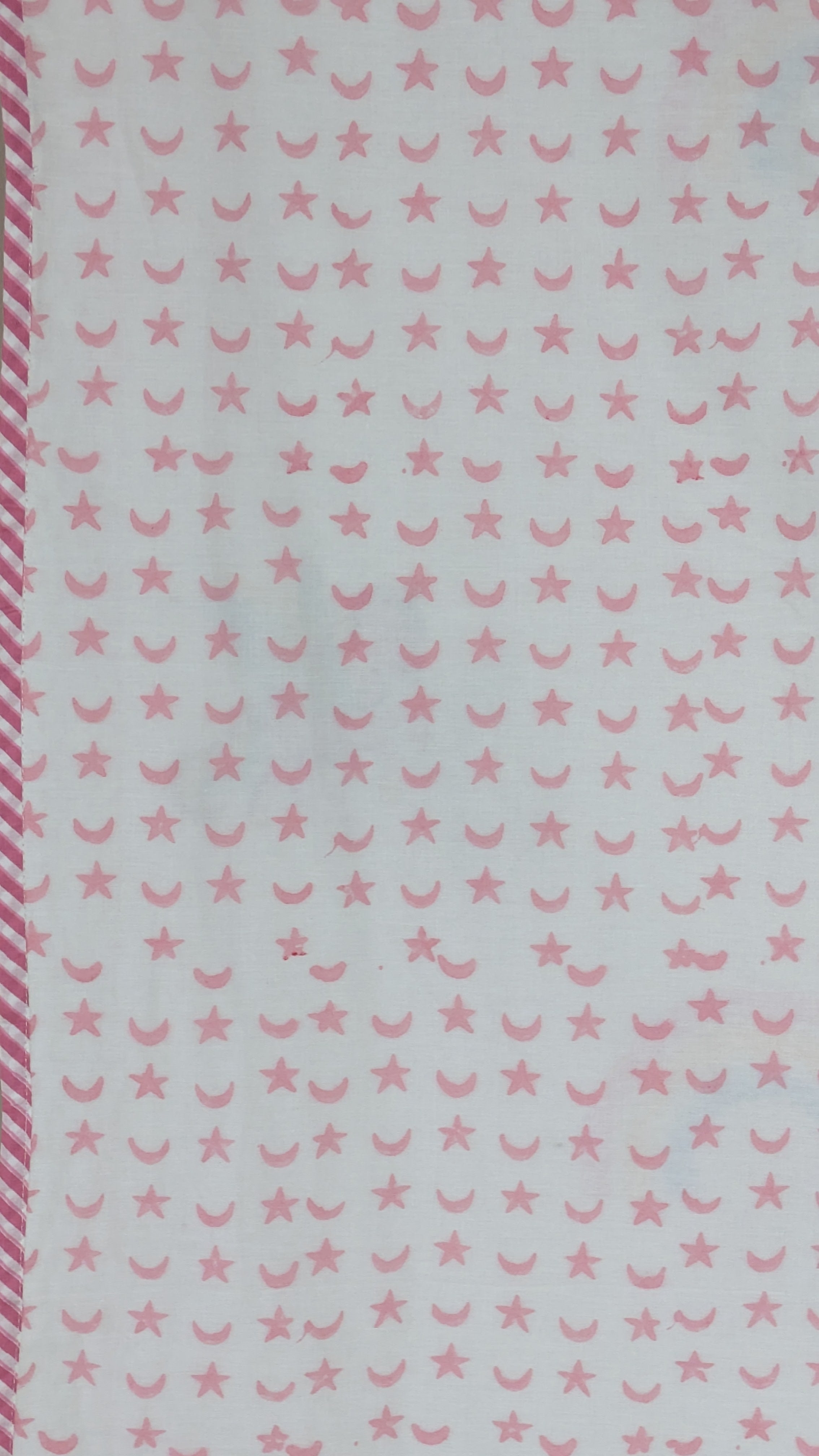 DREAMY STARFIELD
