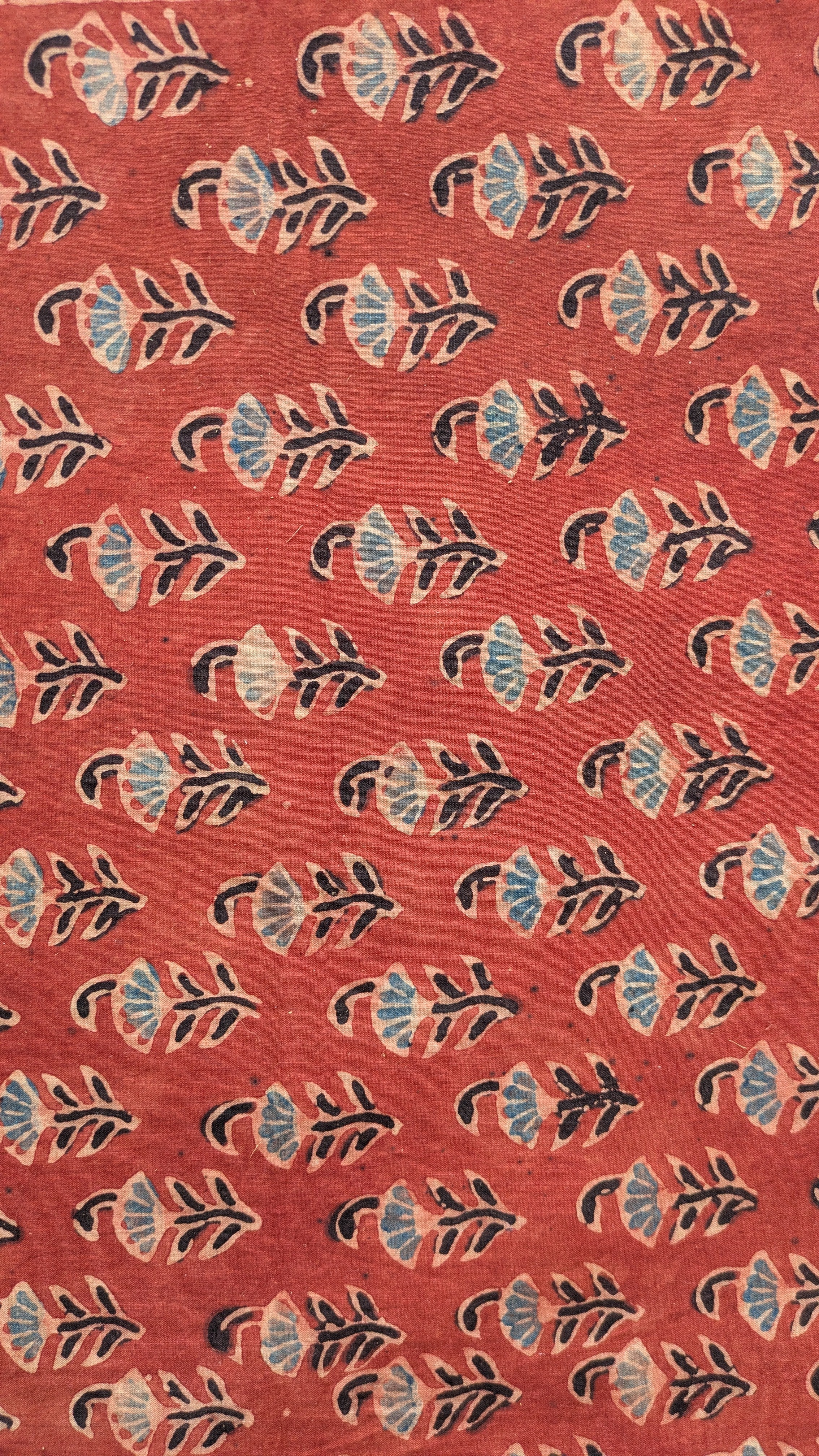 MEDALLION STRIPE