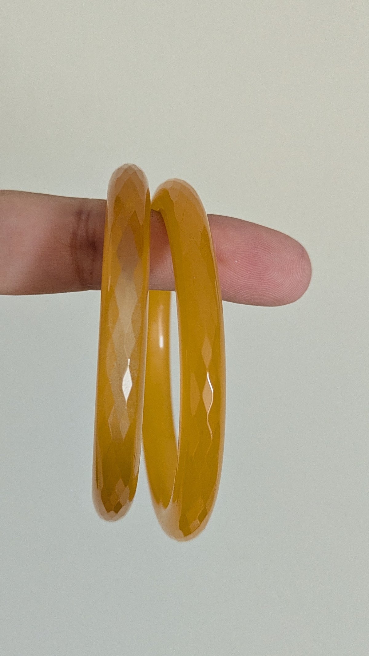 AMBER GLEAM