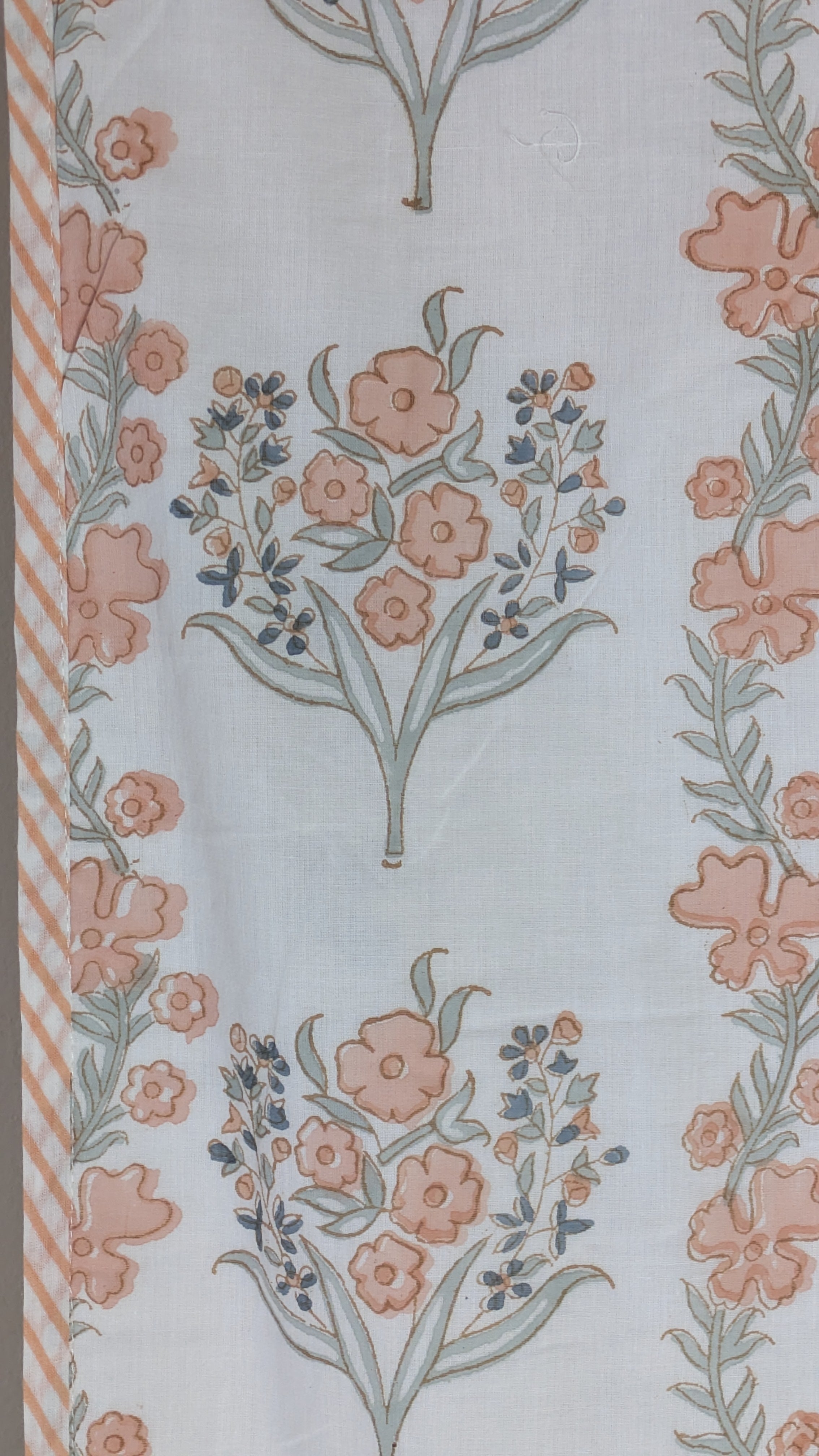 PEACH FLORA